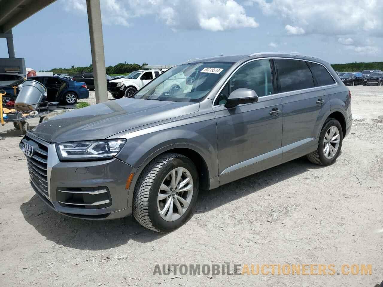 WA1LHAF7XJD024276 AUDI Q7 2018