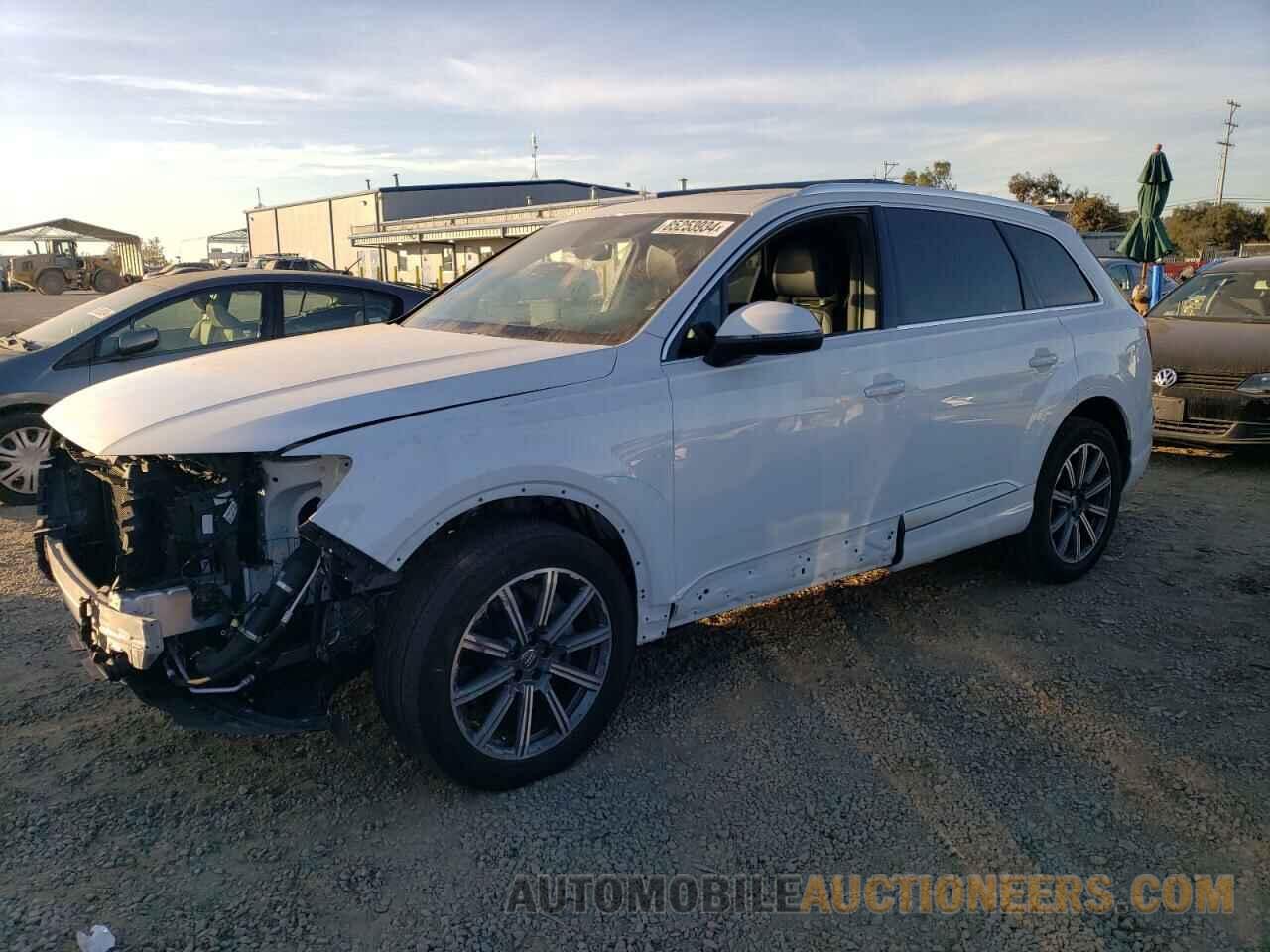 WA1LHAF7XKD026787 AUDI Q7 2019