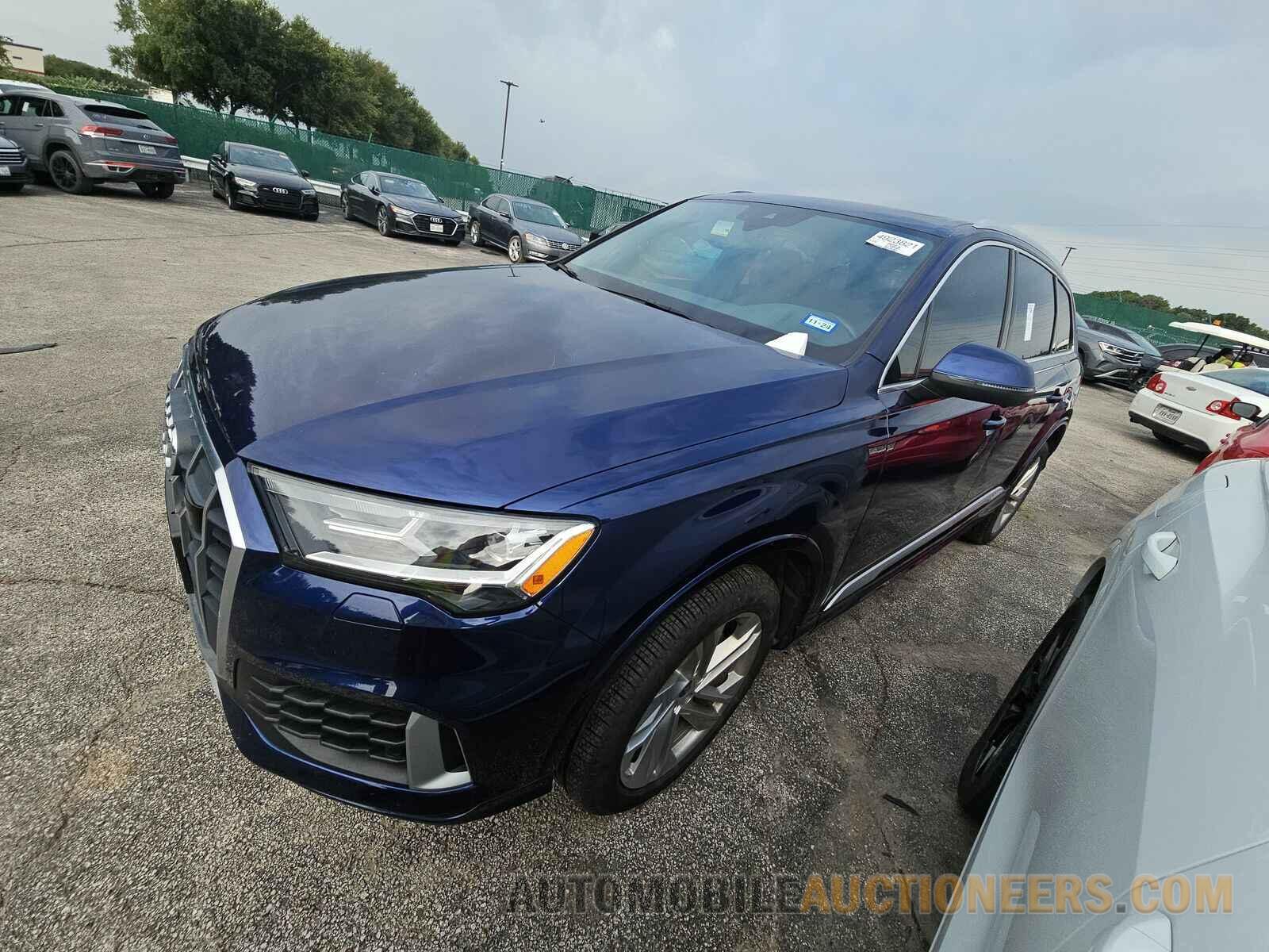 WA1LJAF71MD013840 Audi Q7 2021