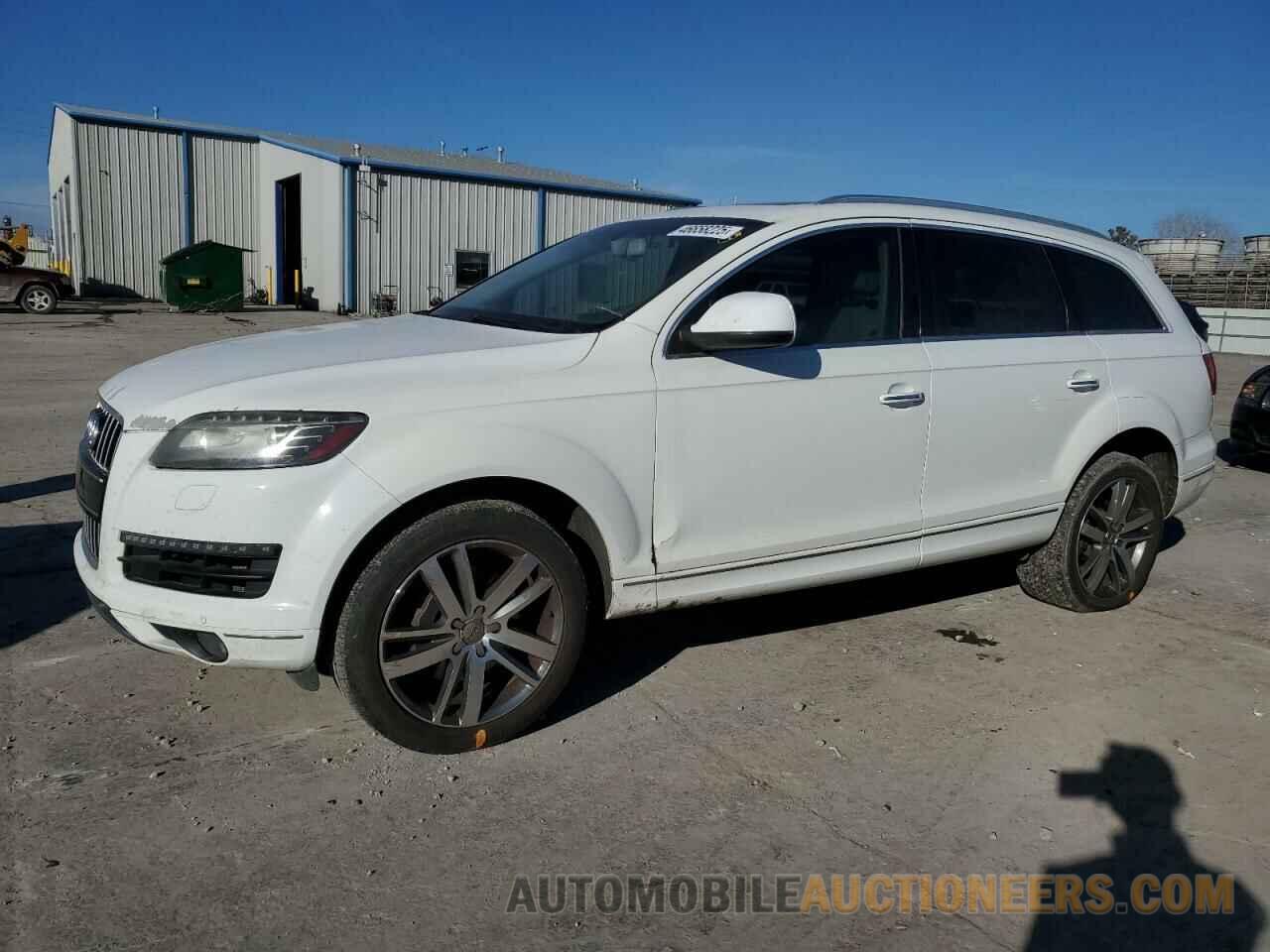 WA1LMAFE6BD002299 AUDI Q7 2011