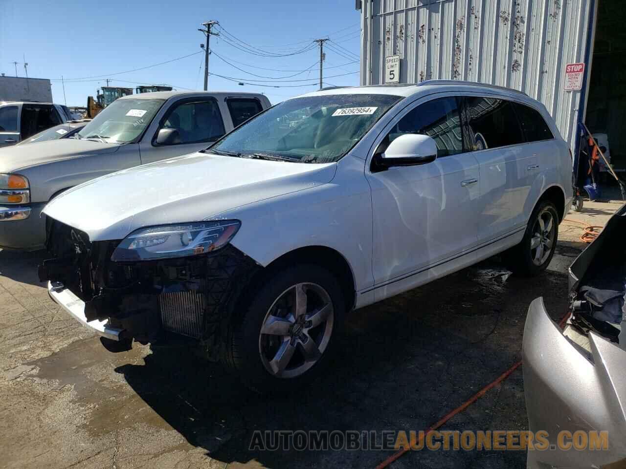 WA1LMAFE8FD002973 AUDI Q7 2015