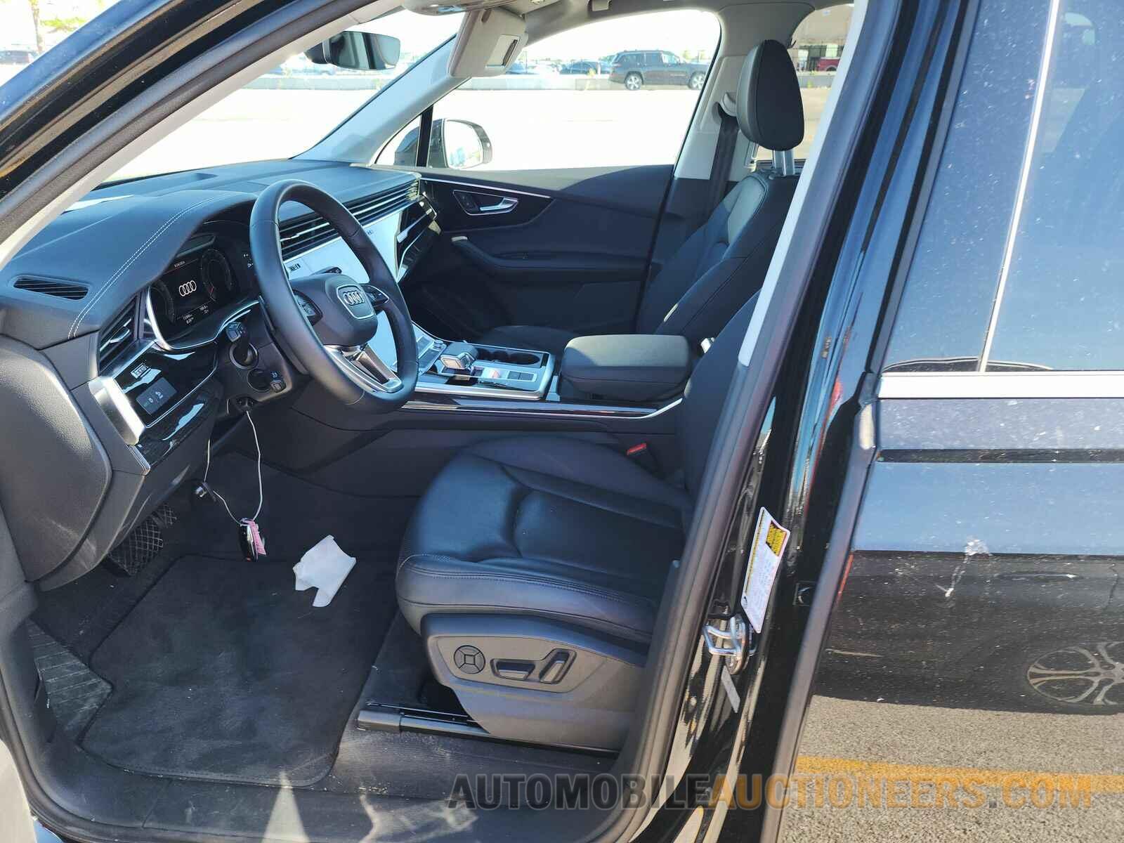 WA1LXBF72PD023933 Audi Q7 2023