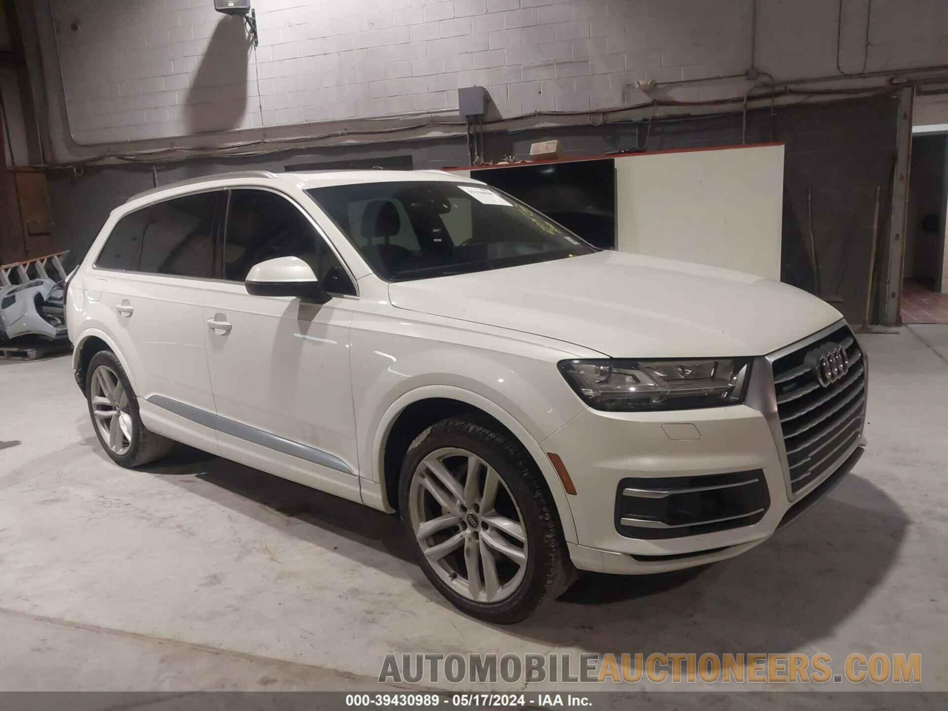 WA1VAAF70HD014461 AUDI Q7 2017