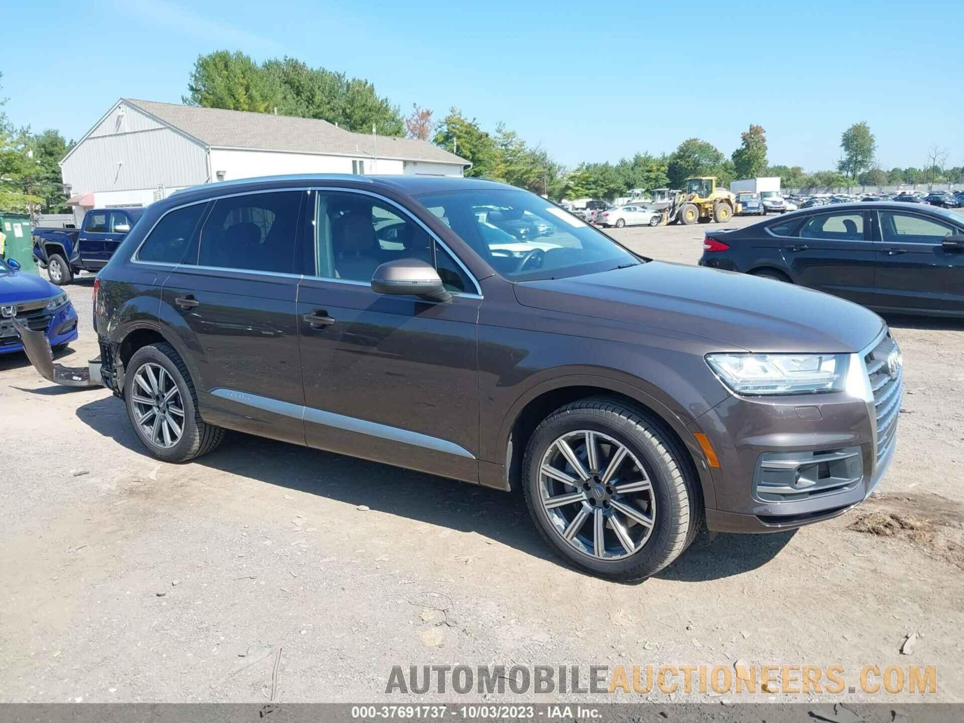 WA1VAAF70HD032524 AUDI Q7 2017