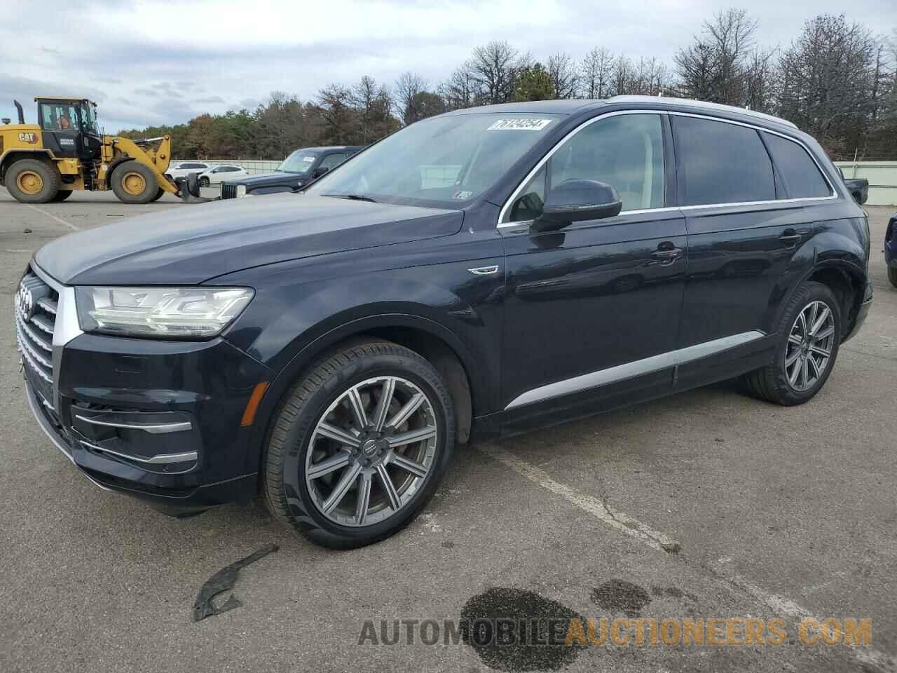 WA1VAAF70HD045094 AUDI Q7 2017