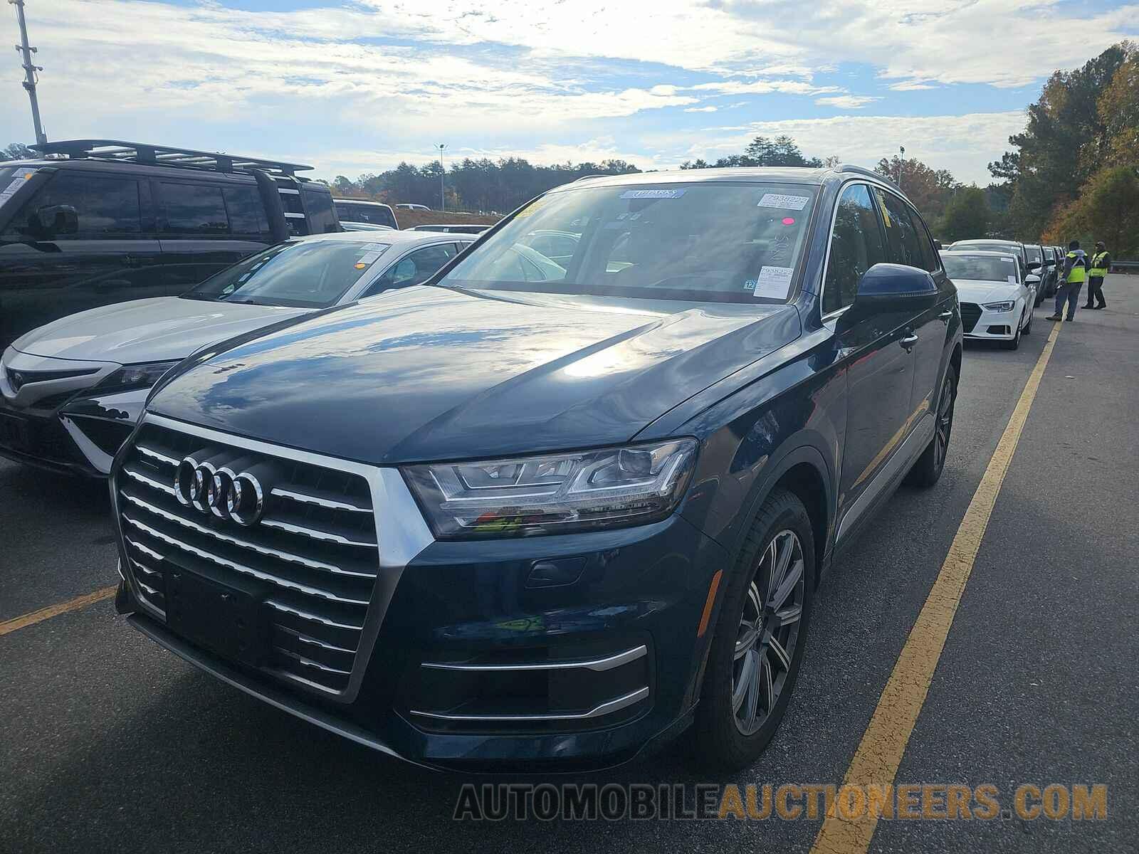 WA1VAAF70JD040774 Audi Q7 2018