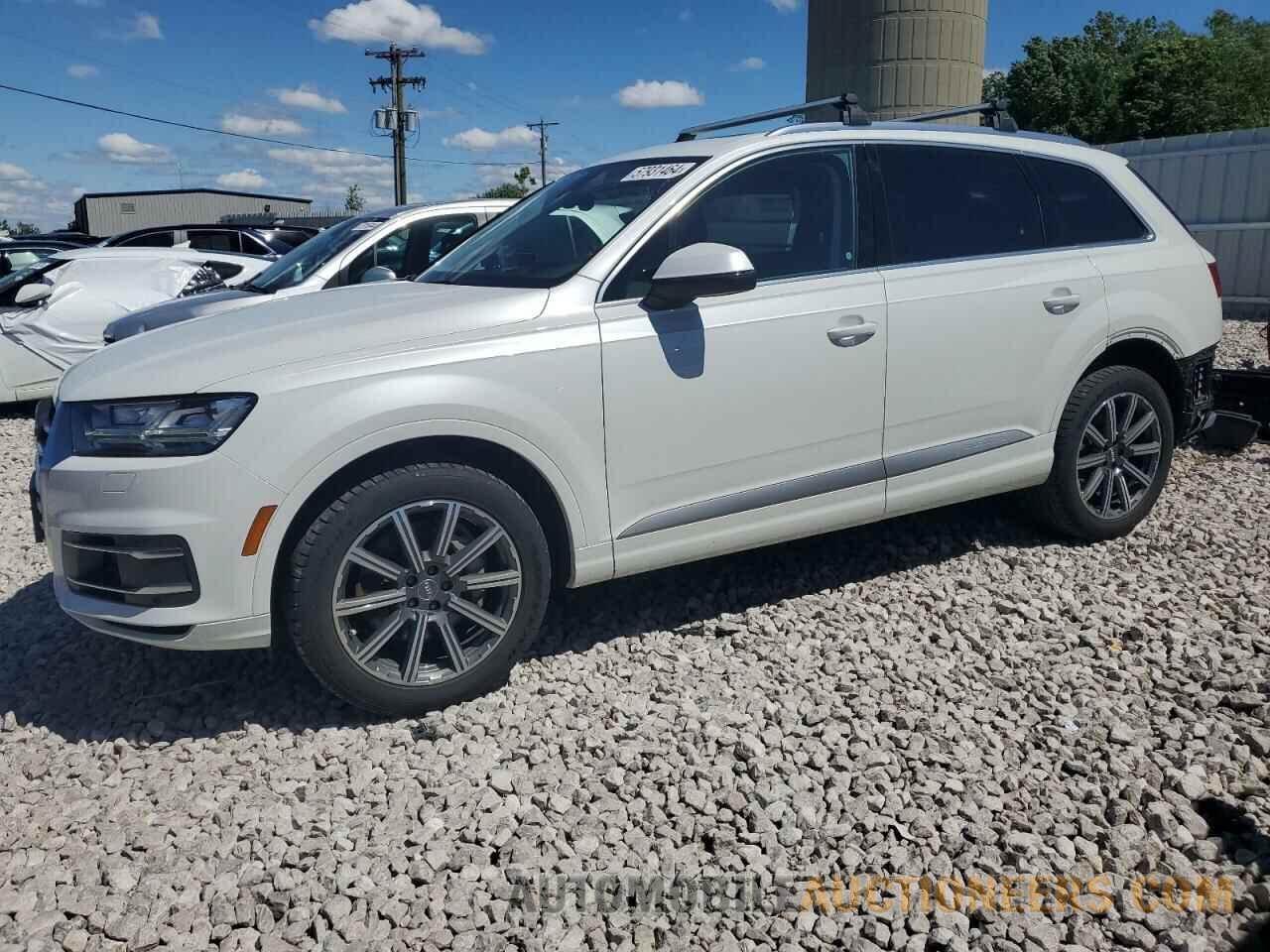 WA1VAAF71HD025808 AUDI Q7 2017