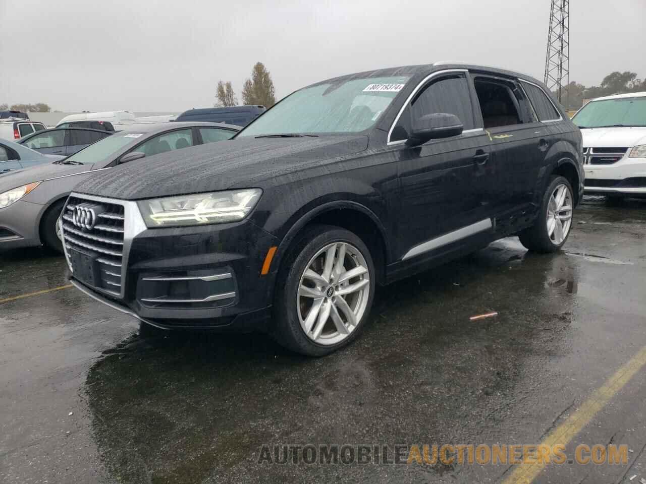 WA1VAAF71HD026070 AUDI Q7 2017