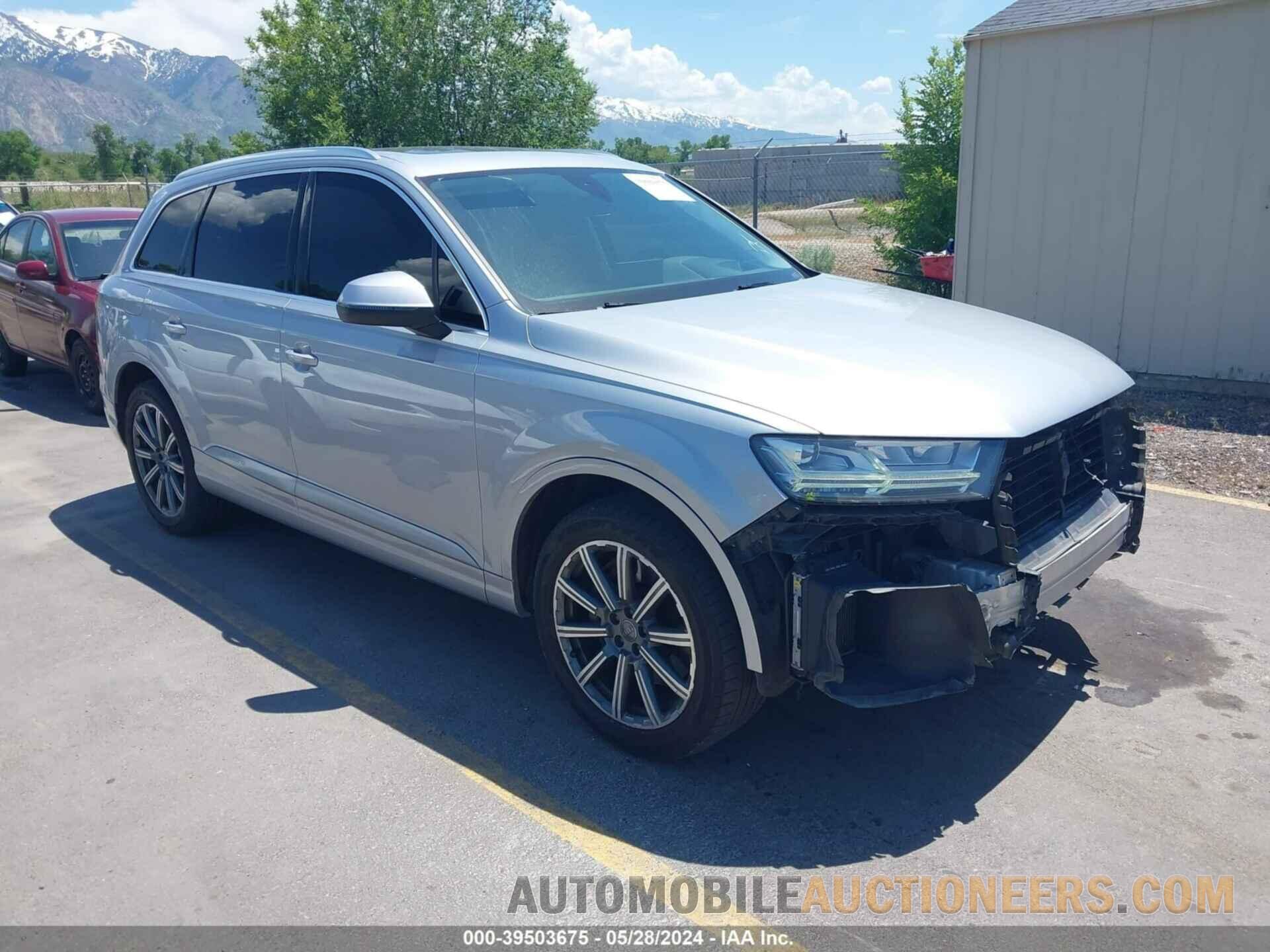 WA1VAAF71HD034413 AUDI Q7 2017