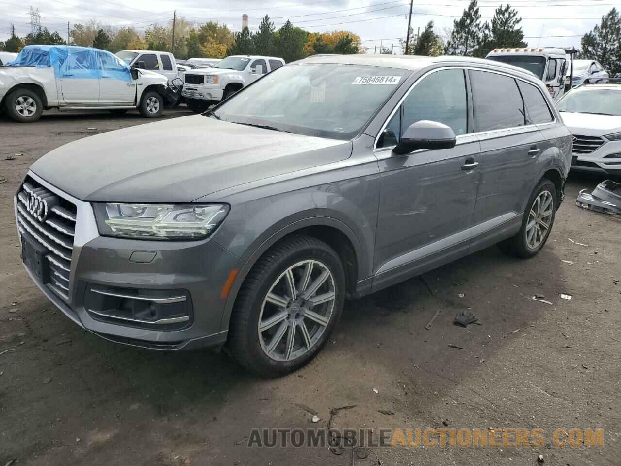 WA1VAAF71HD041099 AUDI Q7 2017