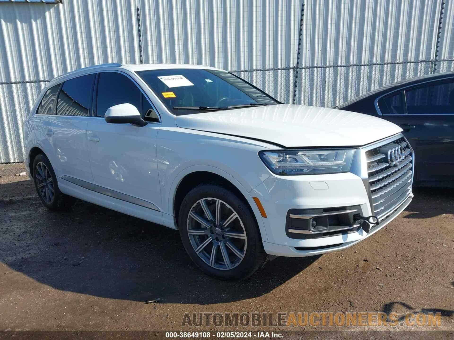 WA1VAAF71HD045220 AUDI Q7 2017