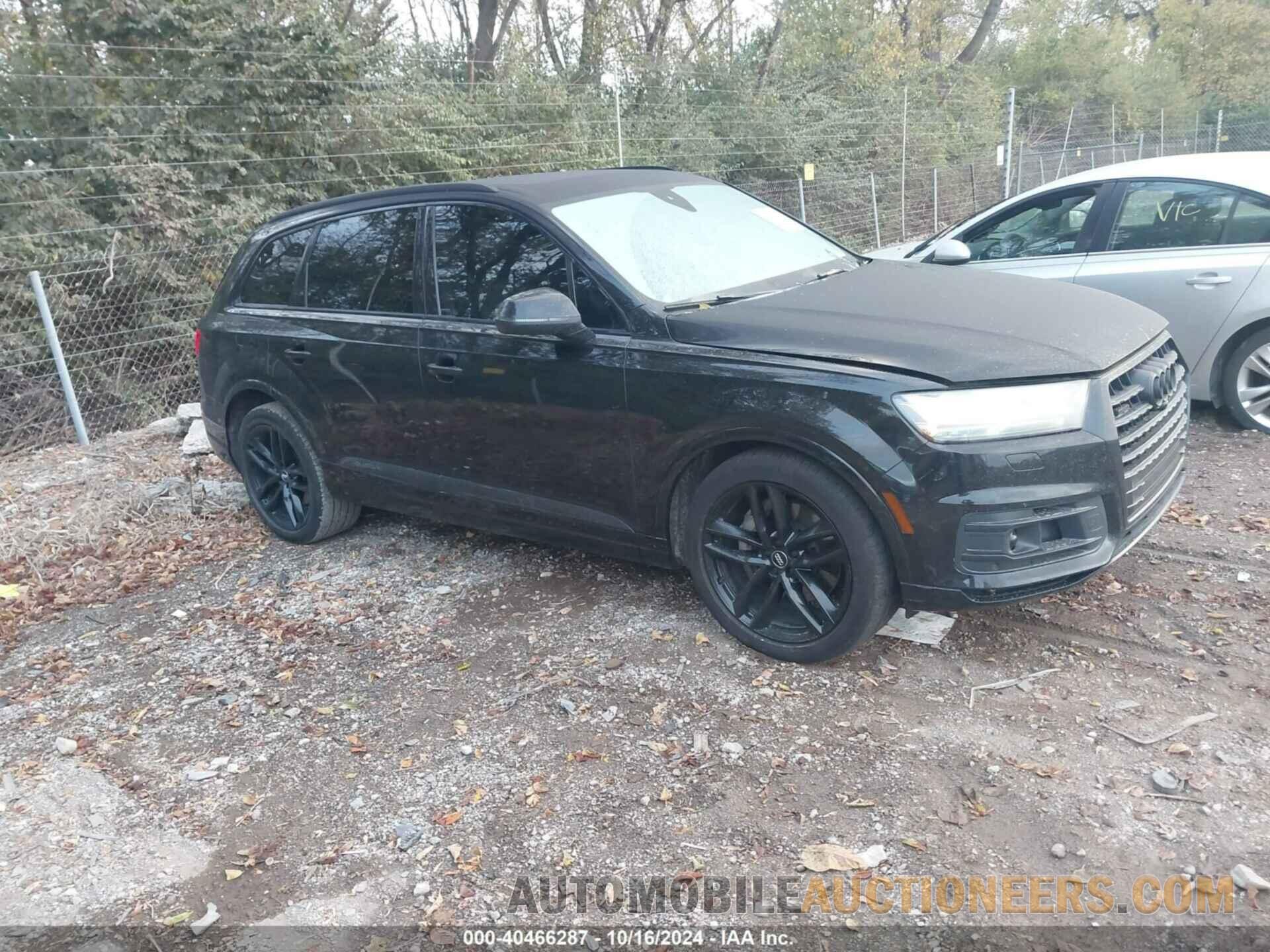 WA1VAAF71HD054158 AUDI Q7 2017