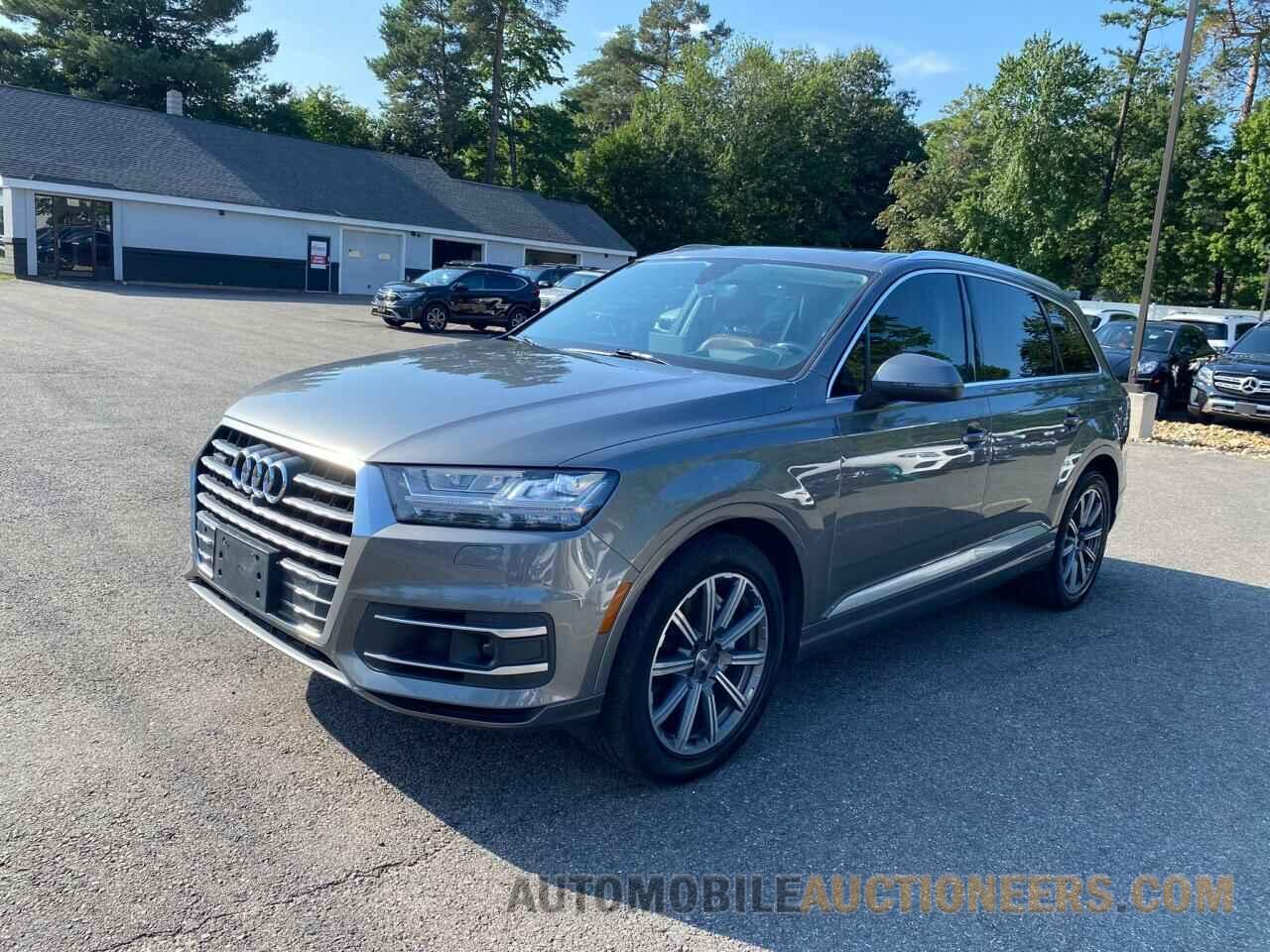 WA1VAAF72HD011187 AUDI Q7 2017