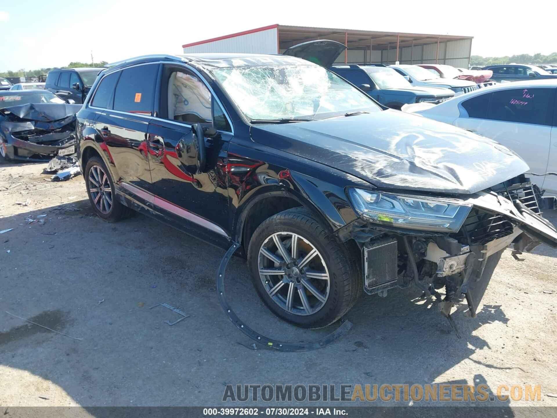 WA1VAAF72HD013313 AUDI Q7 2017