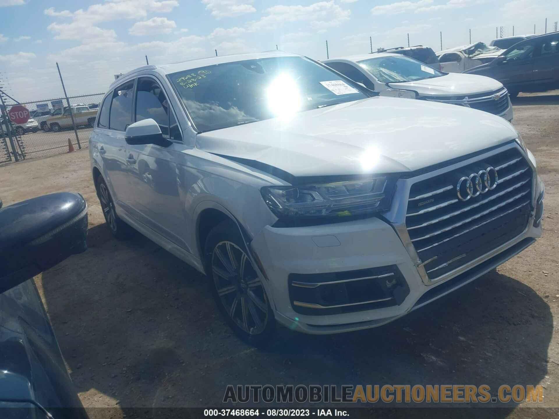 WA1VAAF72HD050801 AUDI Q7 2017