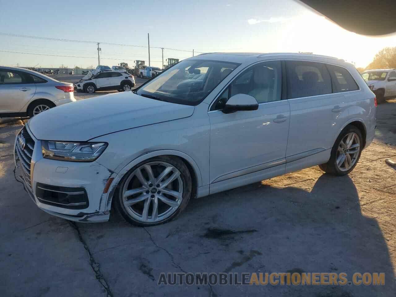 WA1VAAF72JD017934 AUDI Q7 2018