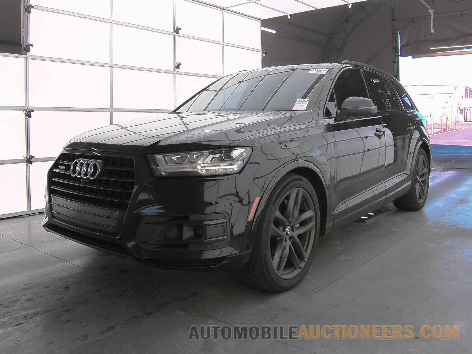 WA1VAAF73HD027737 Audi Q7 2017