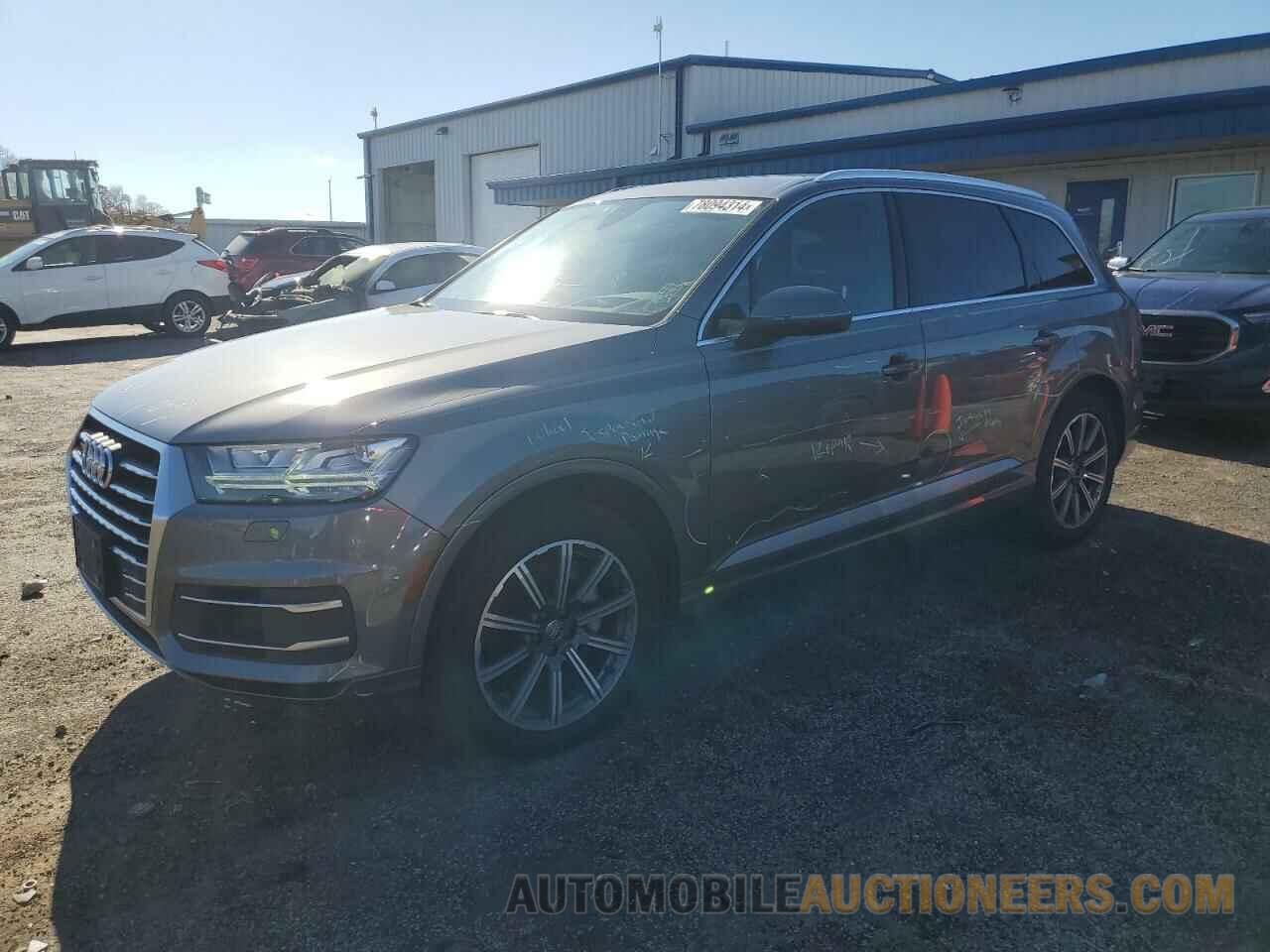 WA1VAAF73HD029780 AUDI Q7 2017