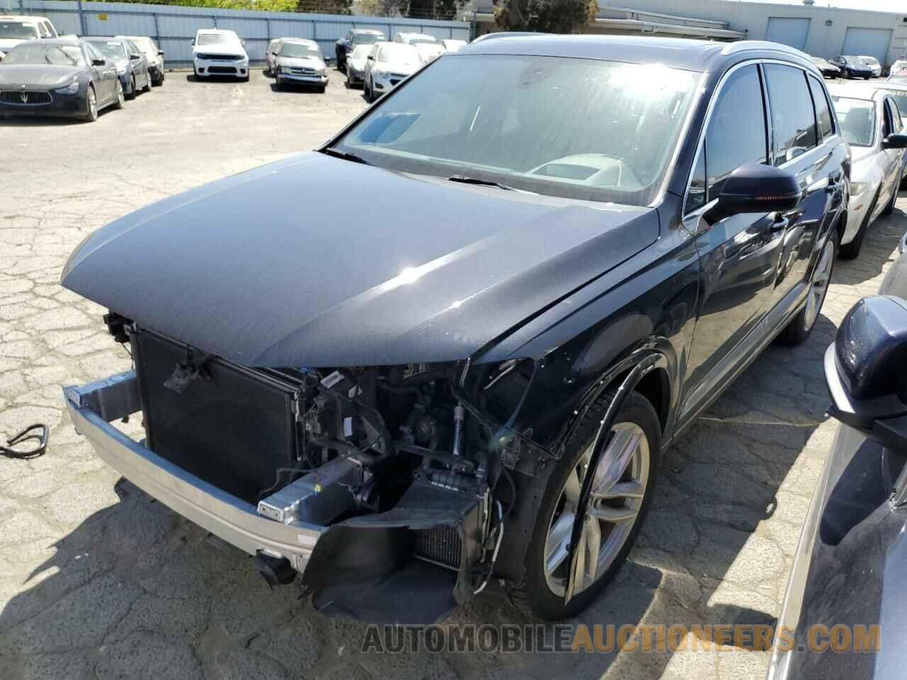 WA1VAAF73HD042819 AUDI Q7 2017