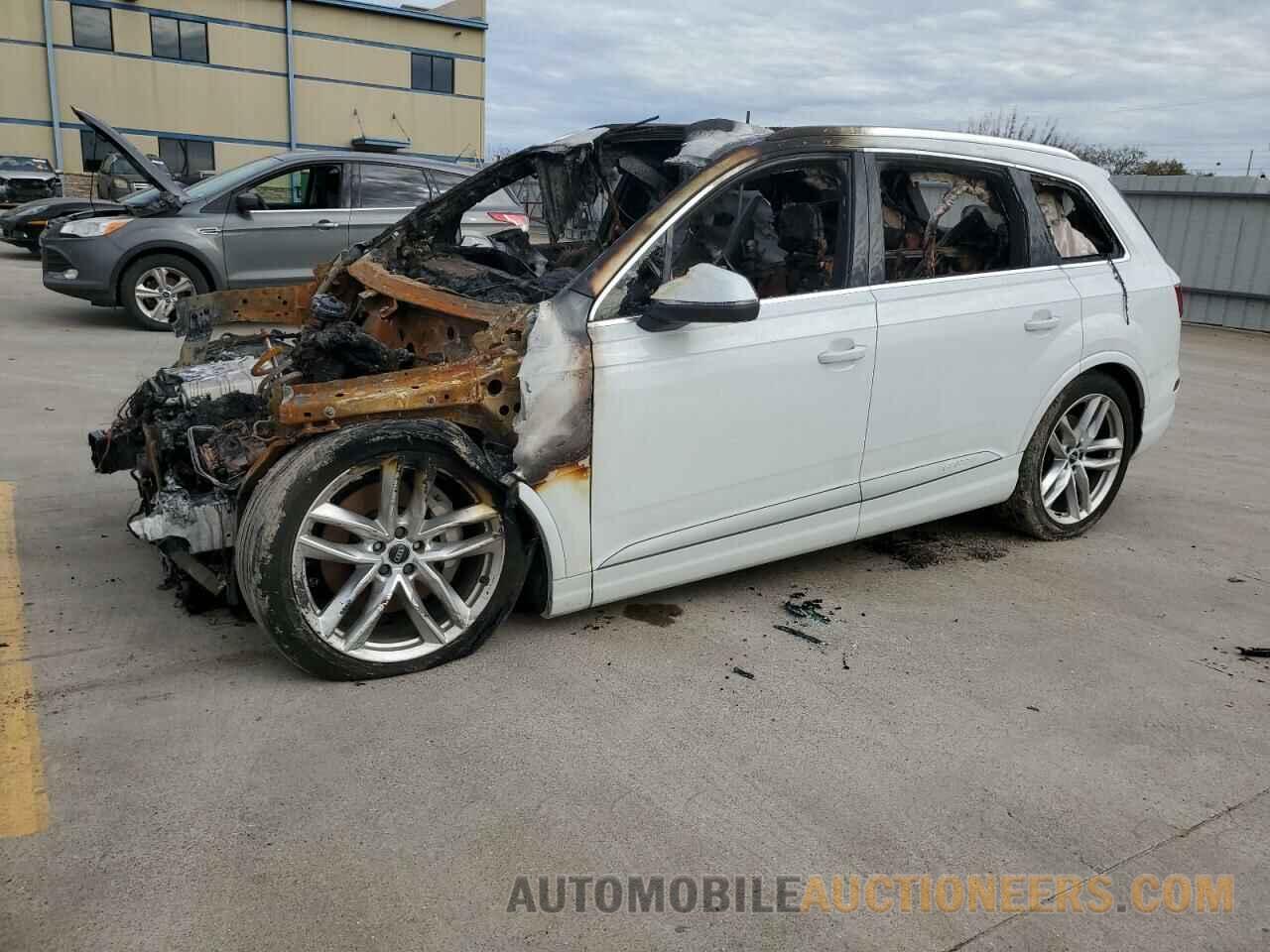 WA1VAAF73JD054796 AUDI Q7 2018