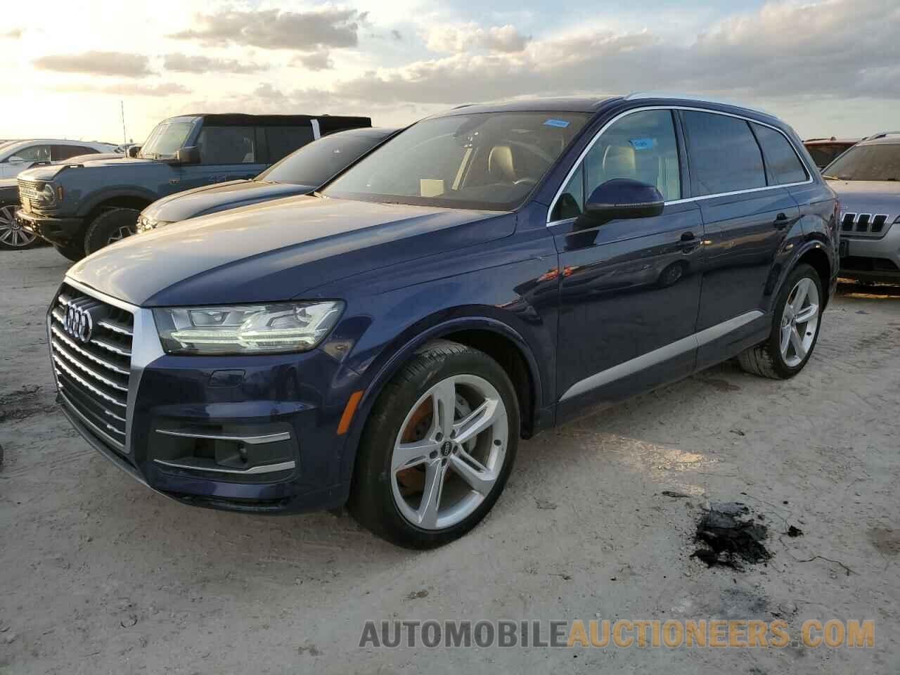 WA1VAAF73KD026725 AUDI Q7 2019