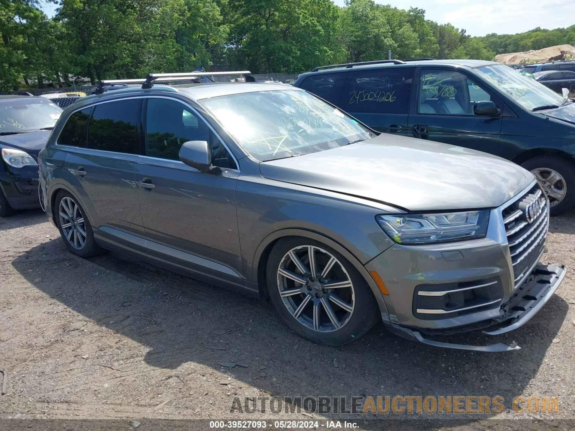 WA1VAAF74HD045566 AUDI Q7 2017