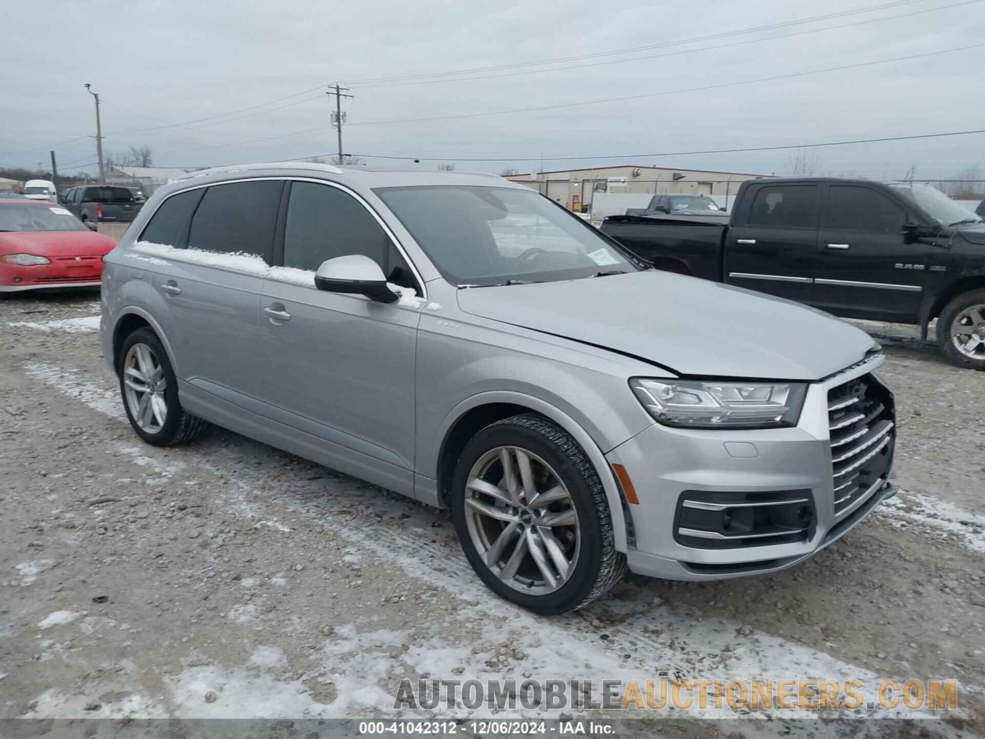 WA1VAAF74JD054693 AUDI Q7 2018