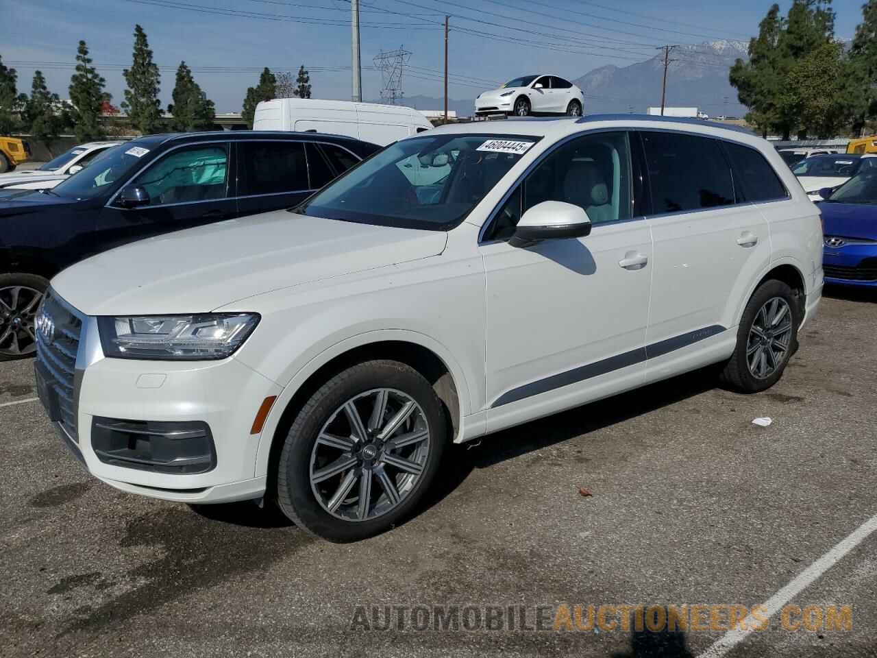 WA1VAAF75HD015444 AUDI Q7 2017