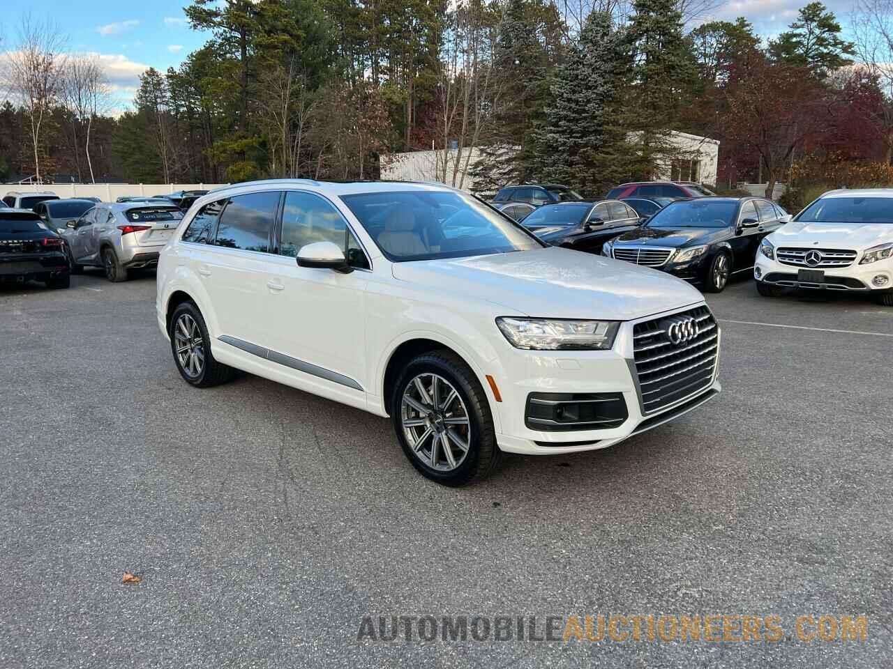 WA1VAAF75HD050257 AUDI Q7 2017