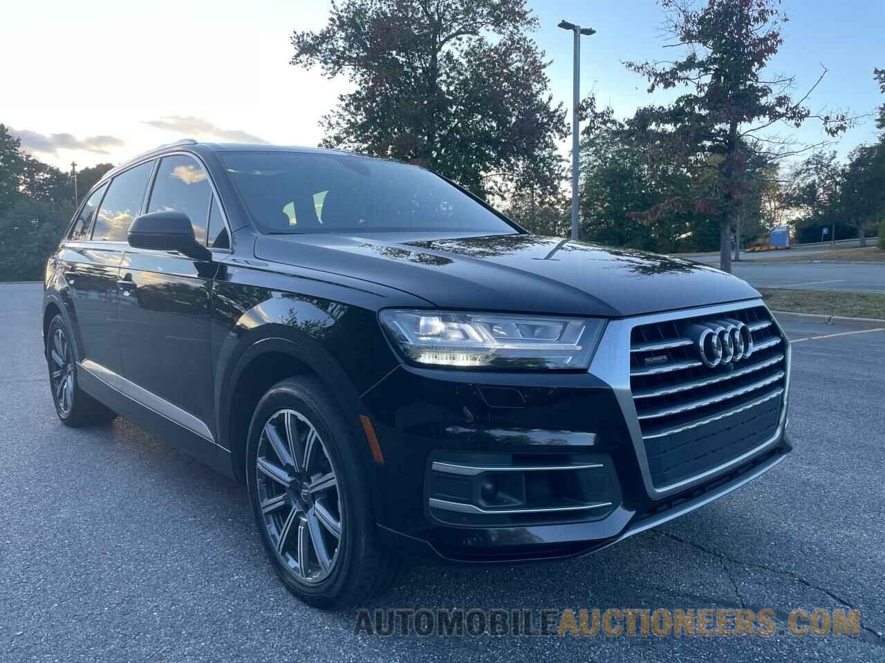 WA1VAAF76HD010267 AUDI Q7 2017