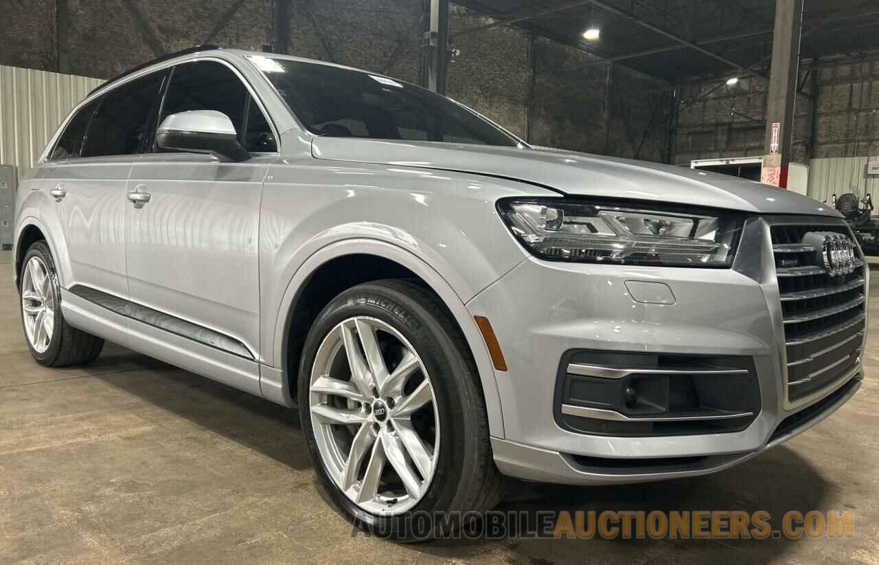 WA1VAAF76HD028381 AUDI Q7 2017