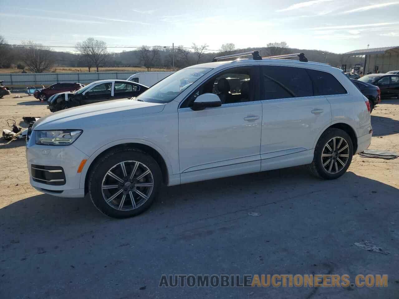 WA1VAAF76HD029868 AUDI Q7 2017