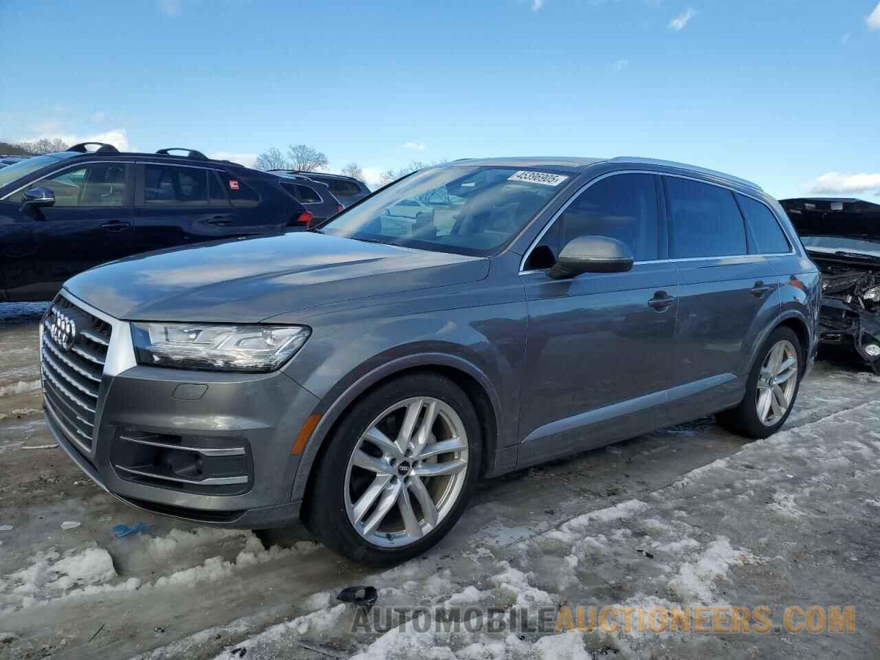 WA1VAAF76HD030275 AUDI Q7 2017