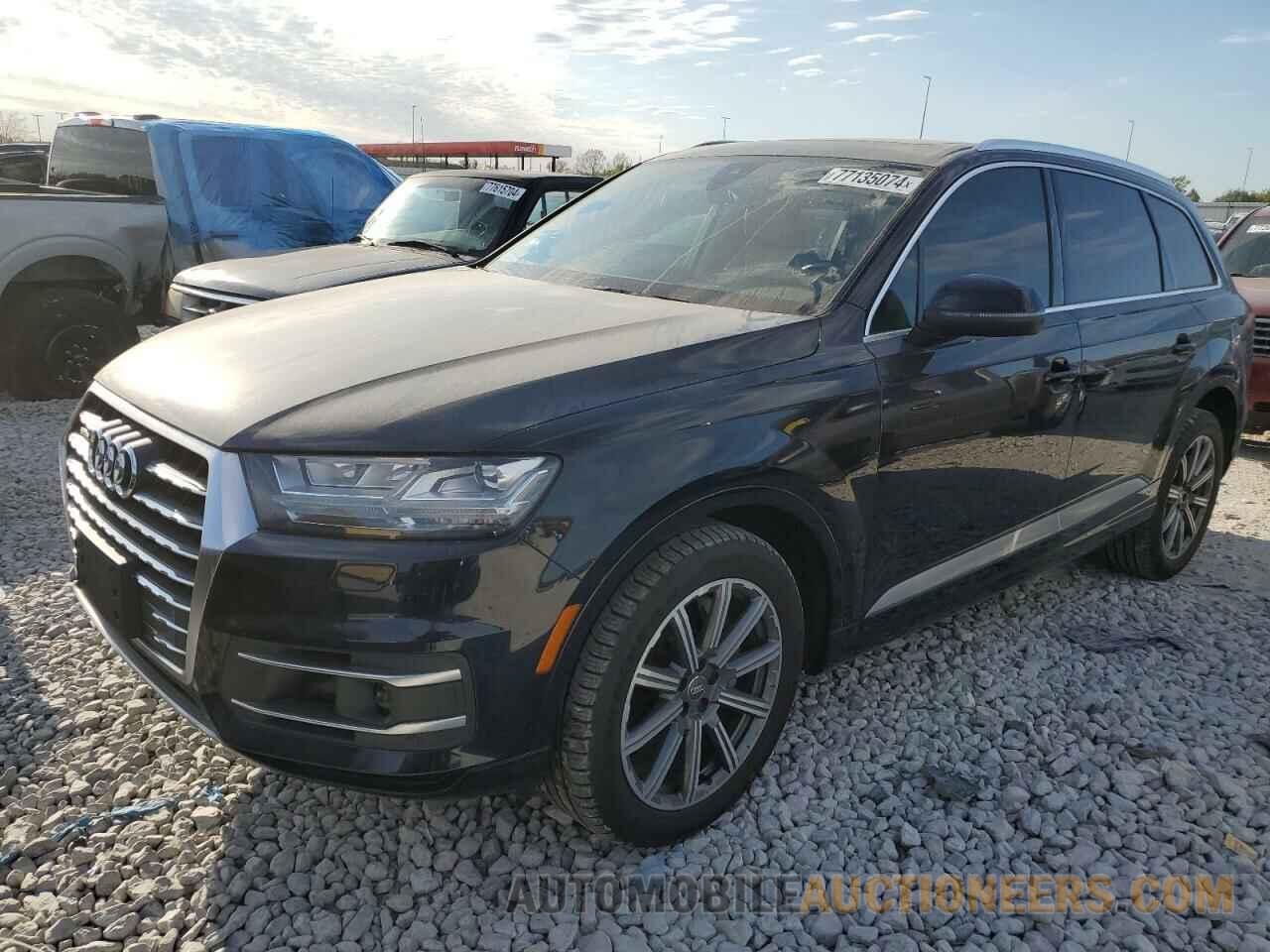 WA1VAAF76HD035976 AUDI Q7 2017