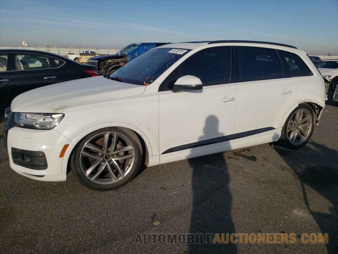 WA1VAAF76HD055502 AUDI Q7 2017