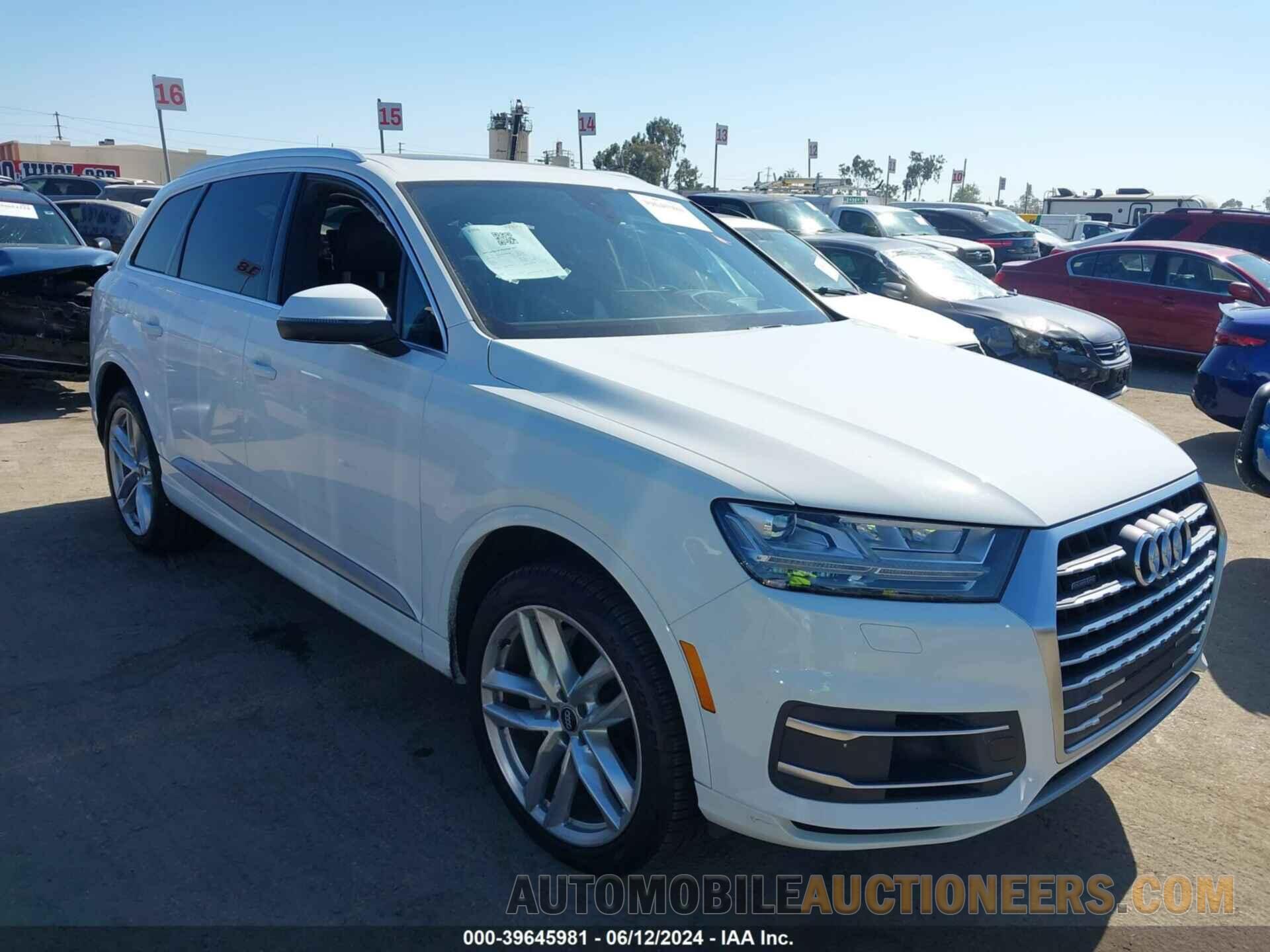 WA1VAAF77HD004672 AUDI Q7 2017