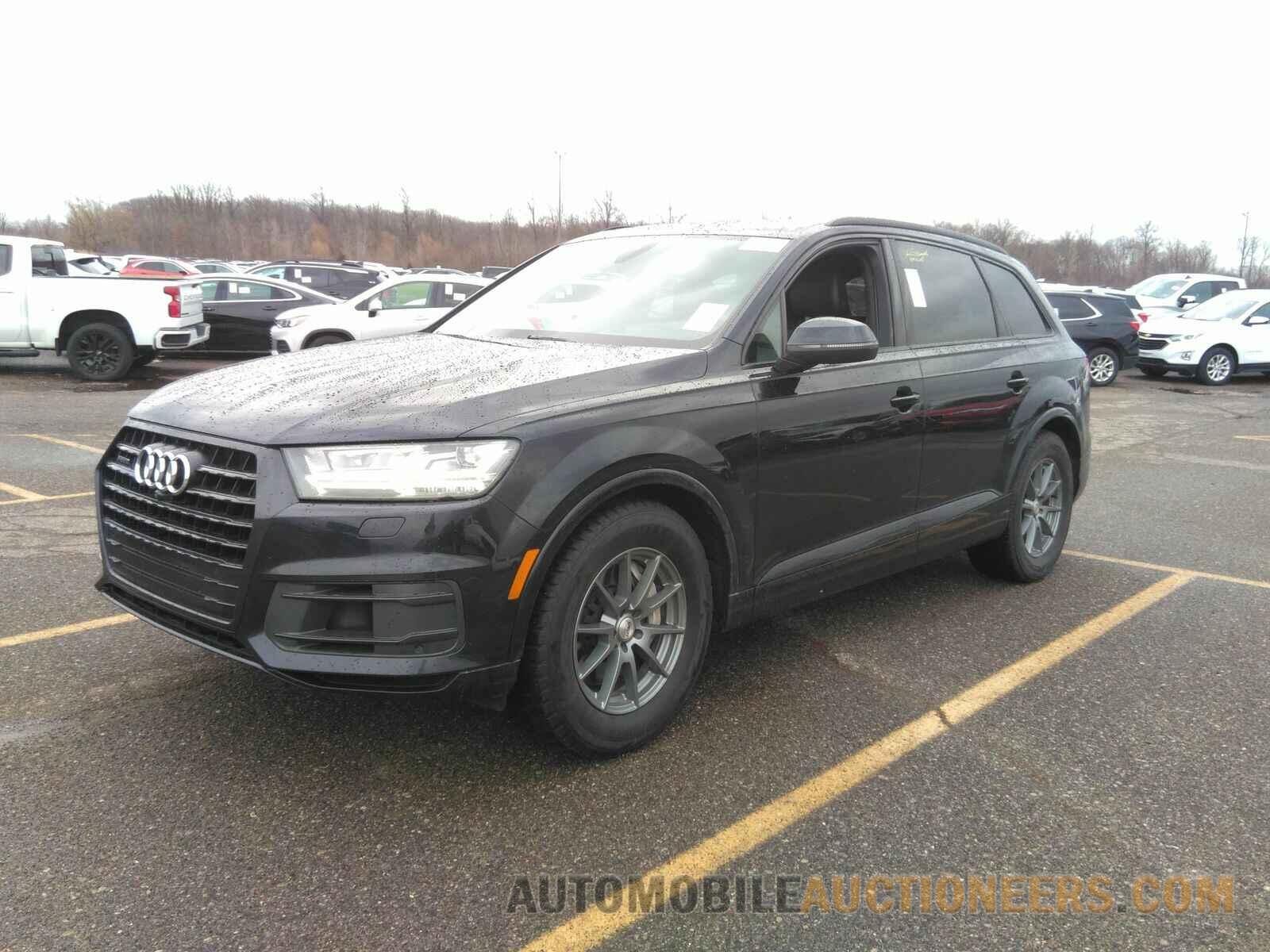 WA1VAAF77HD027451 Audi Q7 2017