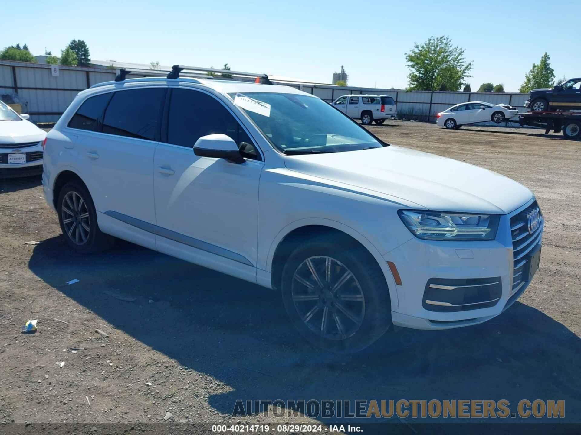 WA1VAAF77HD053404 AUDI Q7 2017