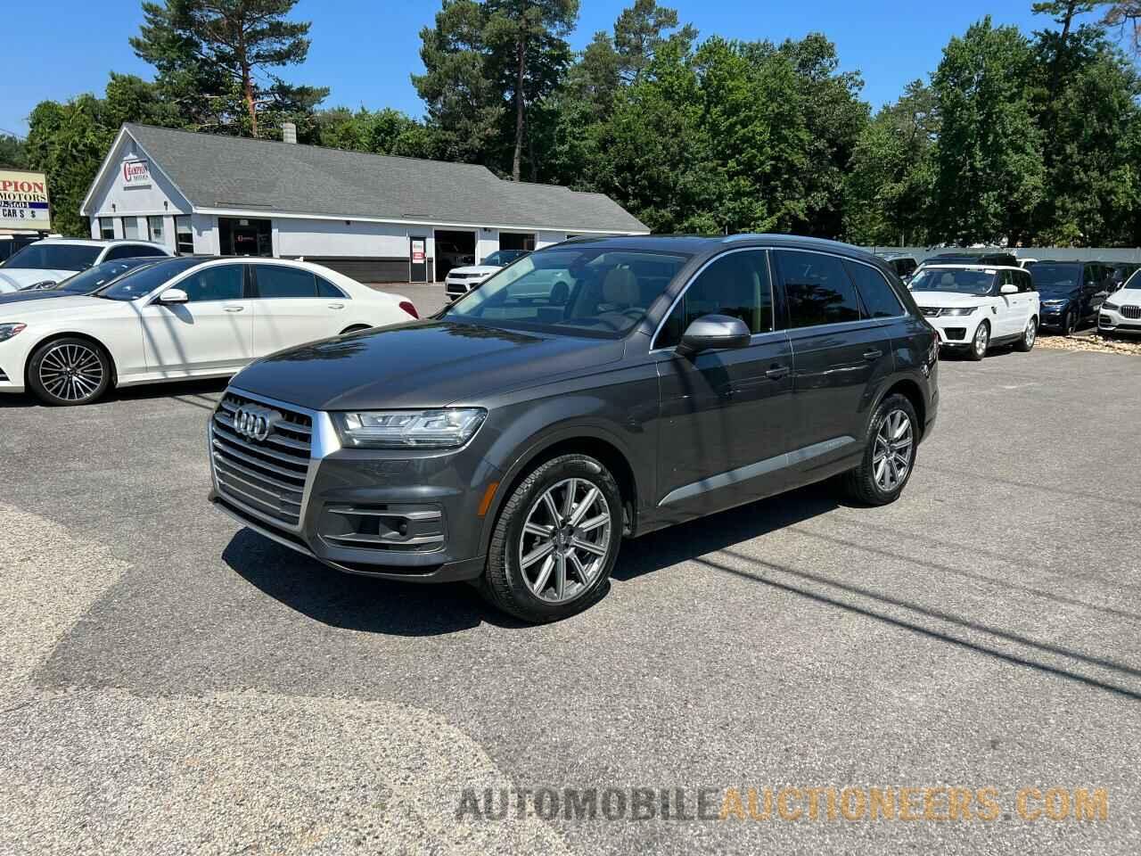 WA1VAAF77JD043347 AUDI Q7 2018