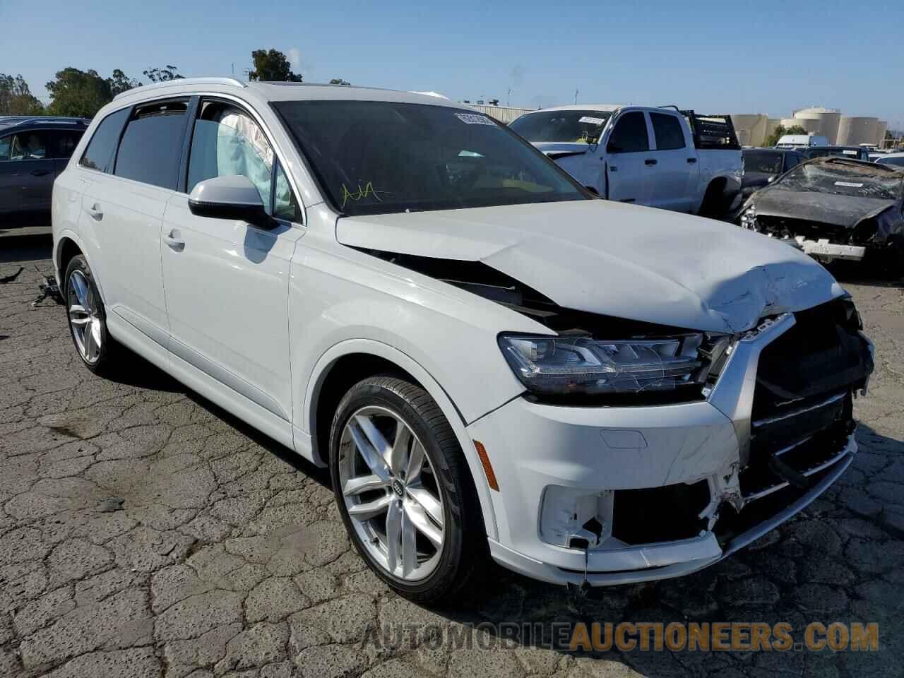 WA1VAAF77JD043834 AUDI Q7 2018