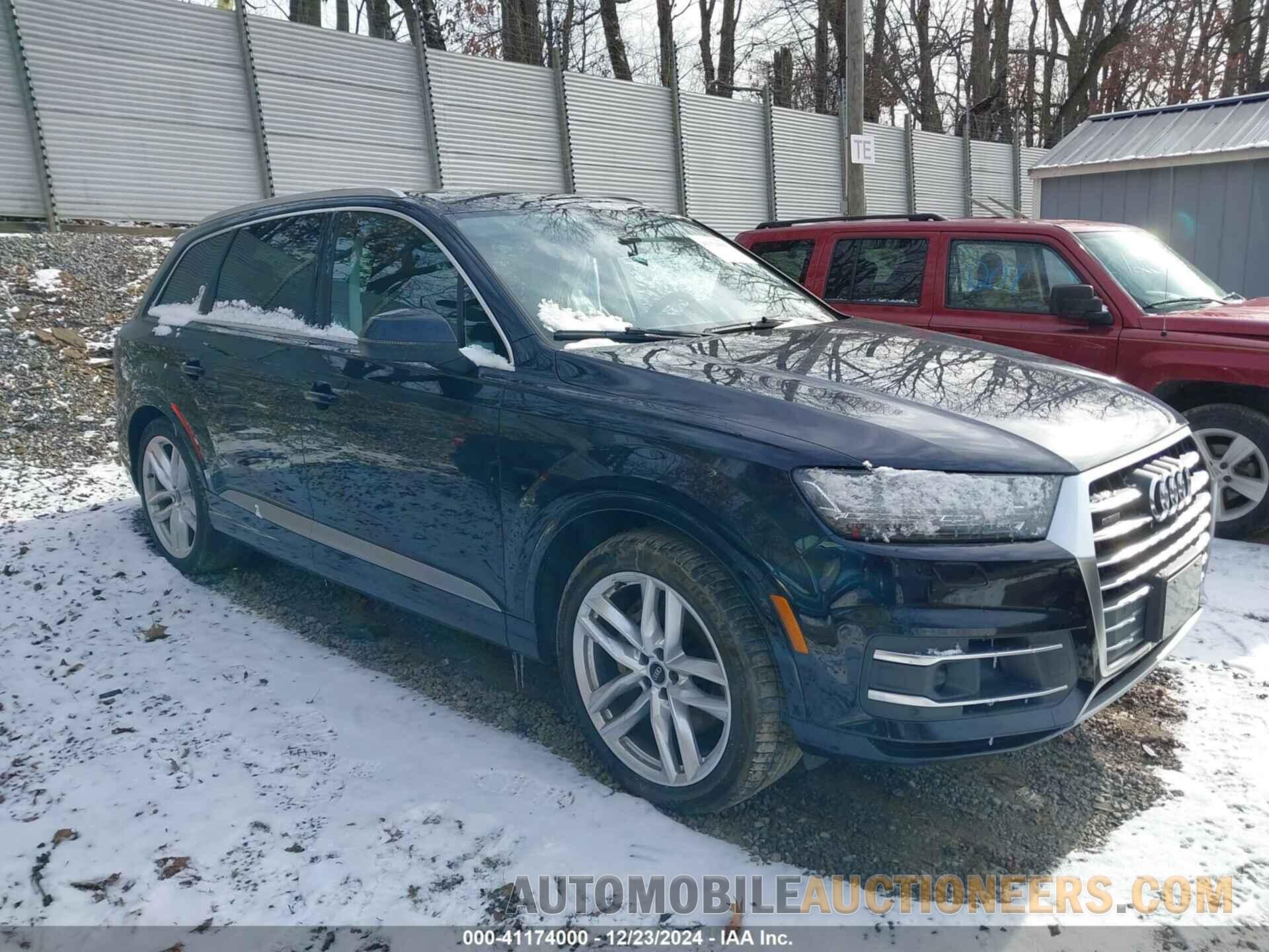 WA1VAAF78HD020587 AUDI Q7 2017