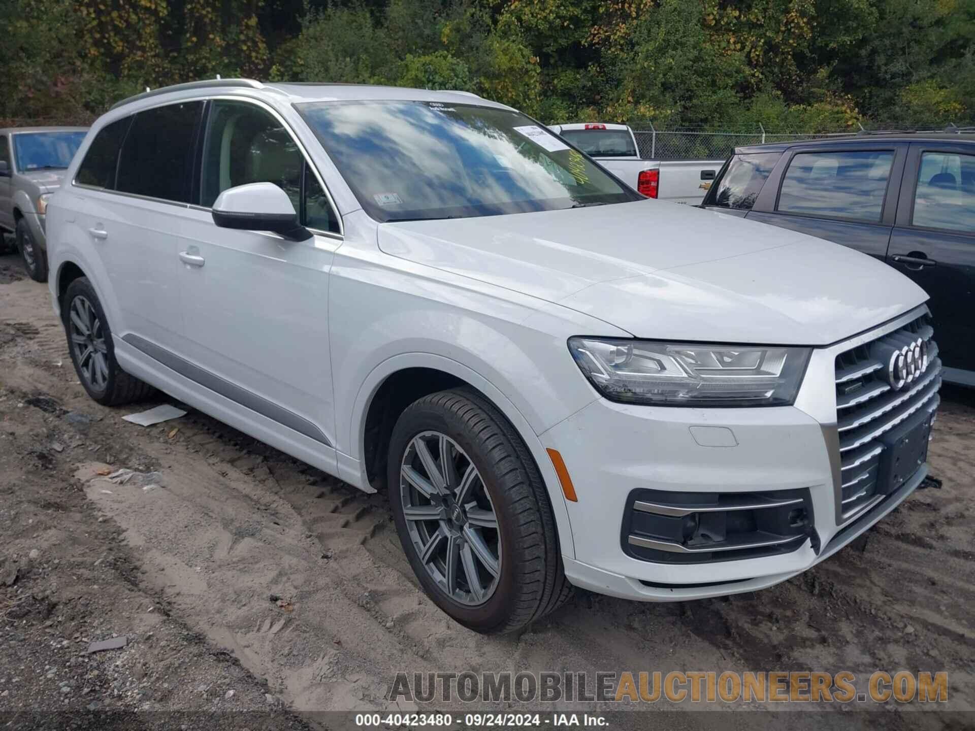 WA1VAAF78HD041889 AUDI Q7 2017