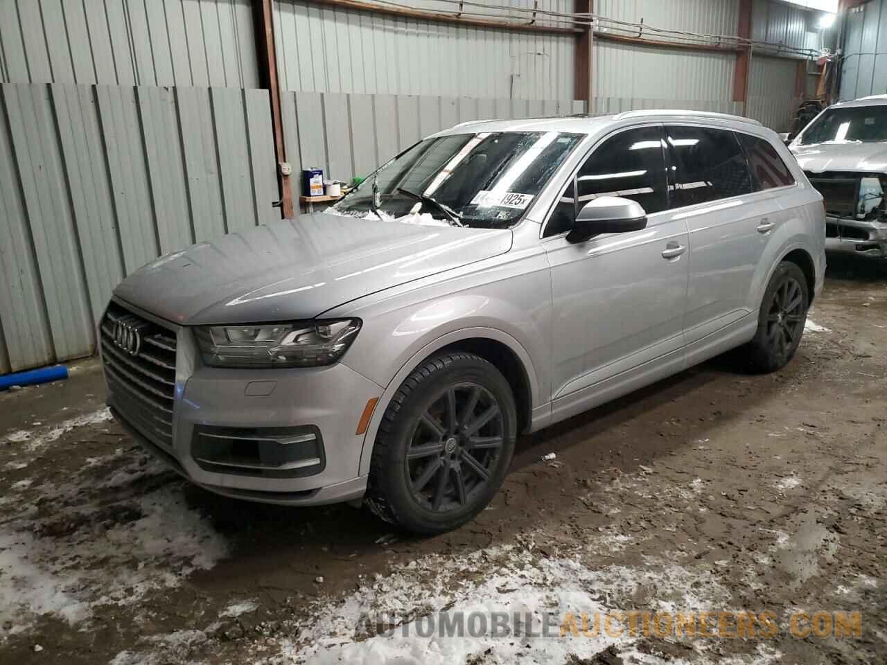 WA1VAAF79HD003846 AUDI Q7 2017