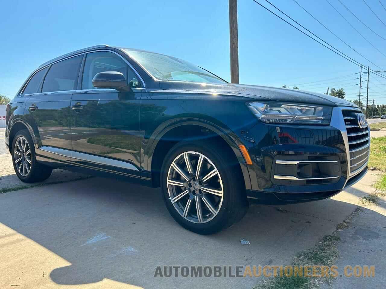 WA1VAAF79HD021649 AUDI Q7 2017