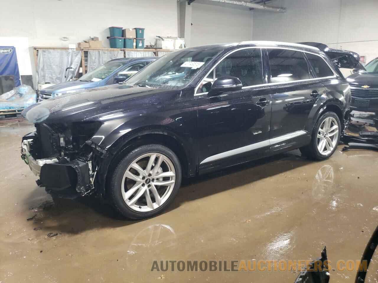 WA1VAAF79HD024261 AUDI Q7 2017