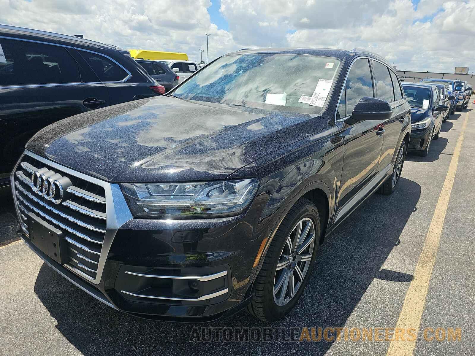 WA1VAAF79JD015033 Audi Q7 2018