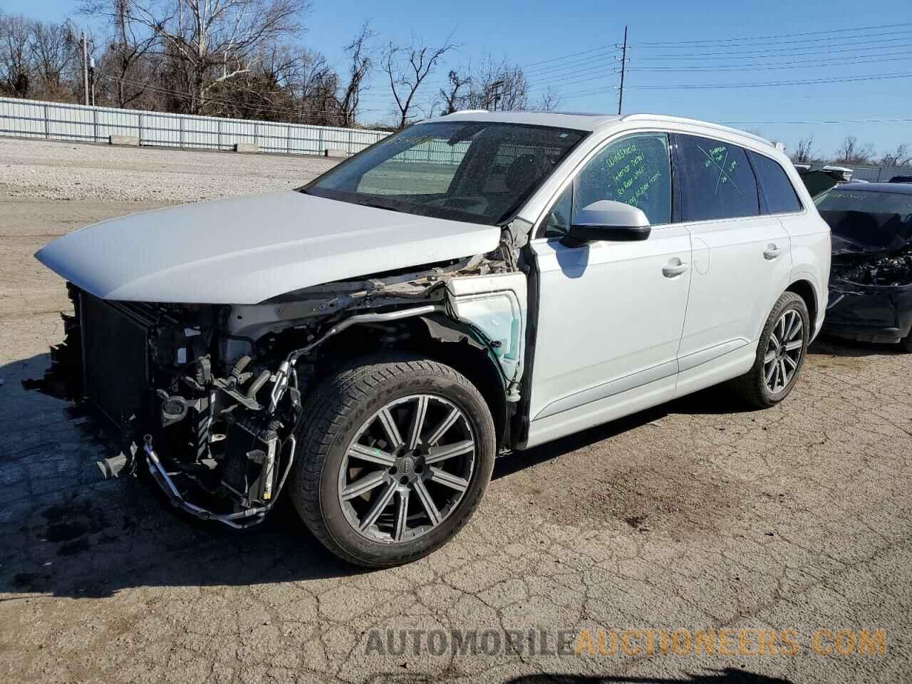 WA1VAAF7XHD029758 AUDI Q7 2017