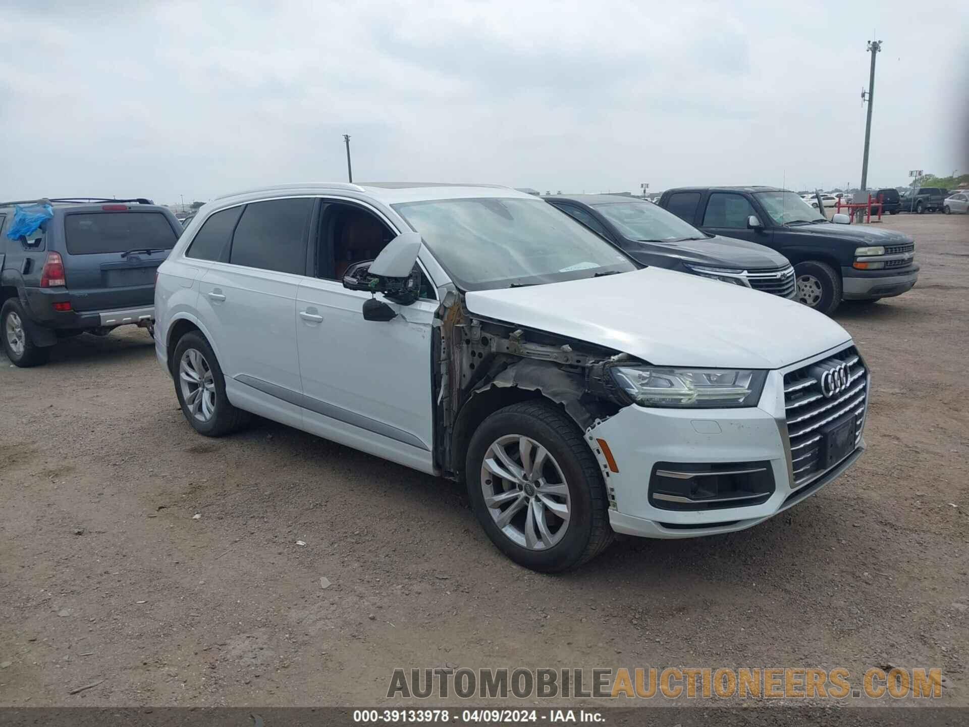 WA1VAAF7XHD052666 AUDI Q7 2017