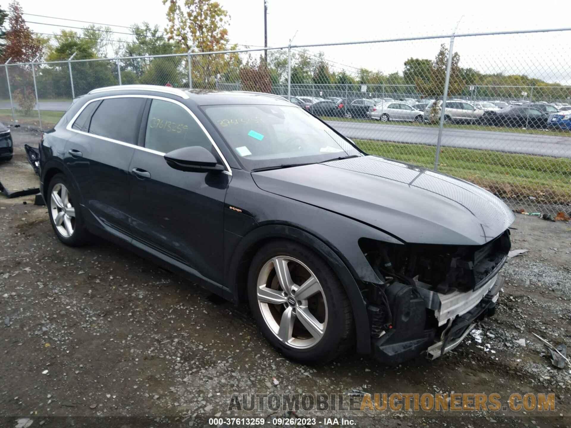 WA1VAAGE0KB018123 AUDI E-TRON 2019