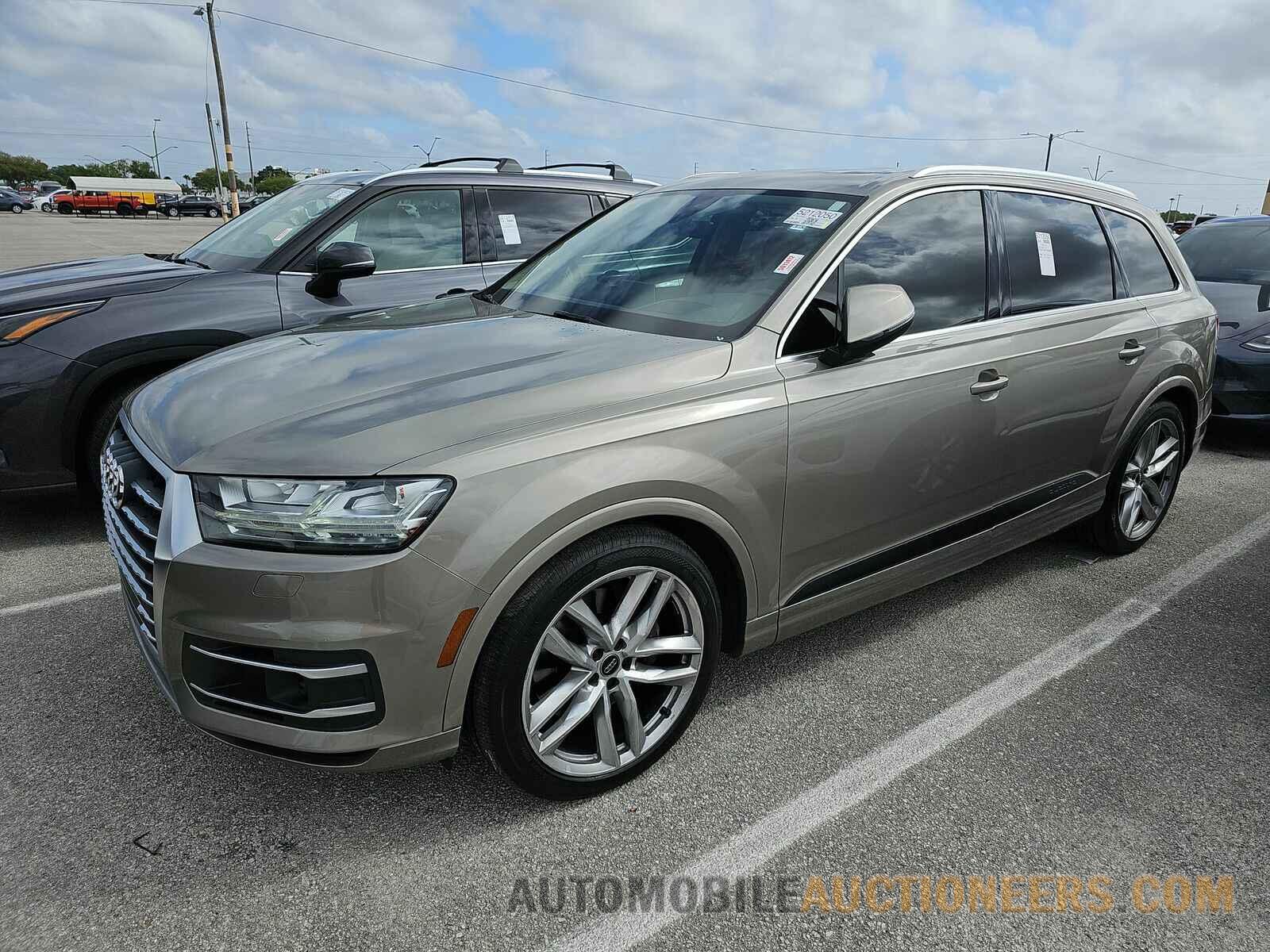 WA1VABF70HD052620 Audi Q7 2017